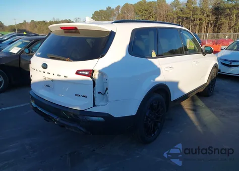 2021 Kia Telluride Ex z USA, uszkodzony, nr VIN 5XYP3DHC8MG147145